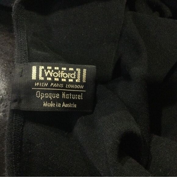 WOLFORD Black Opaque Natural Bahamas Short Sleeve Bodysuit - Picture 6 of 9